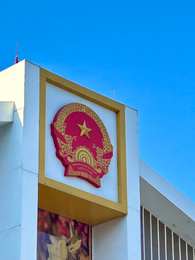 Border Crossing Laos to Vietnam