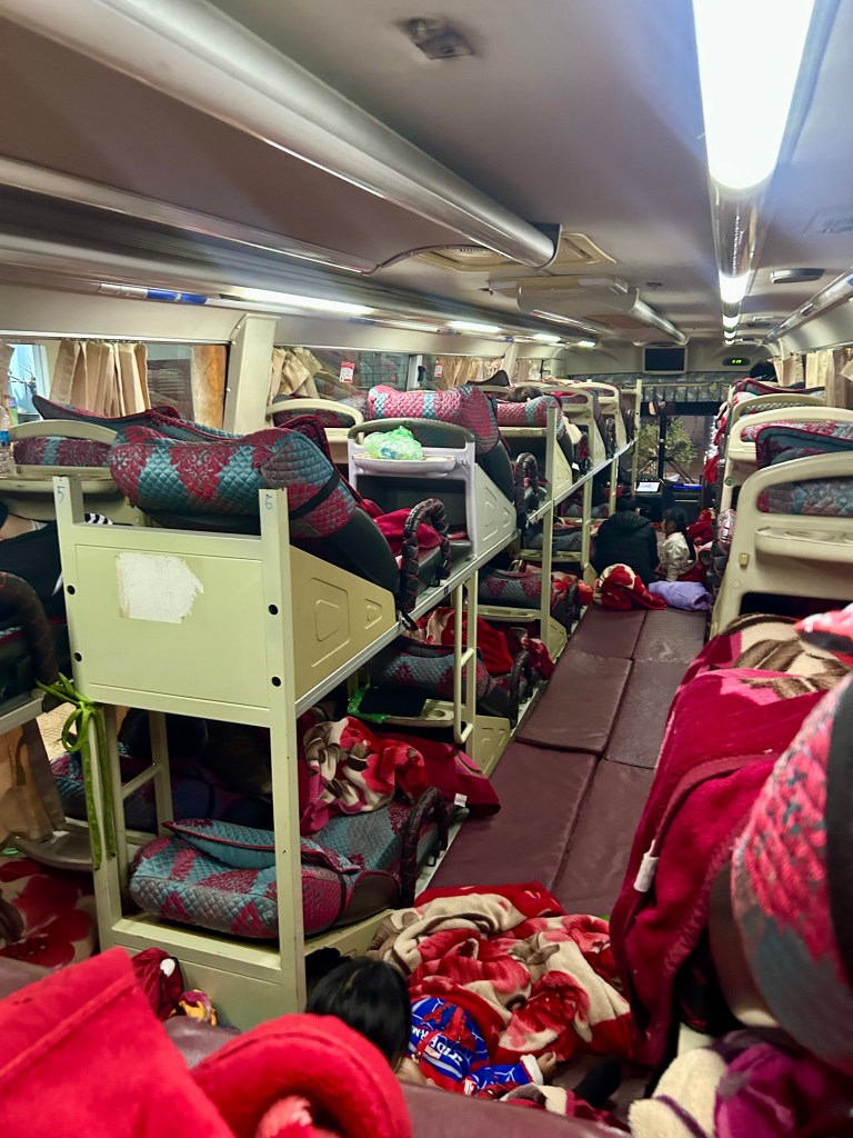 Sleeper bus vietnam